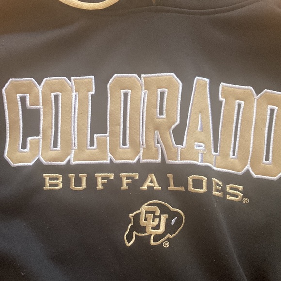 University of Colorado Buffaloes Hoodie - Picture 2 of 7